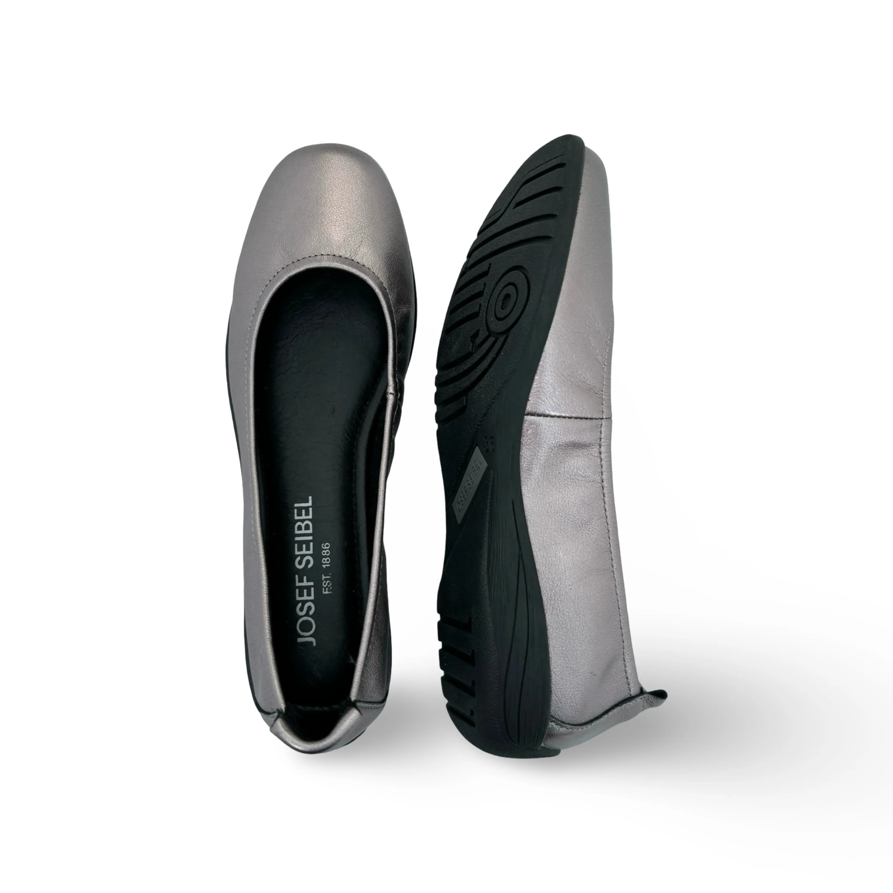 74801 Pewter Metallic Leather Flat