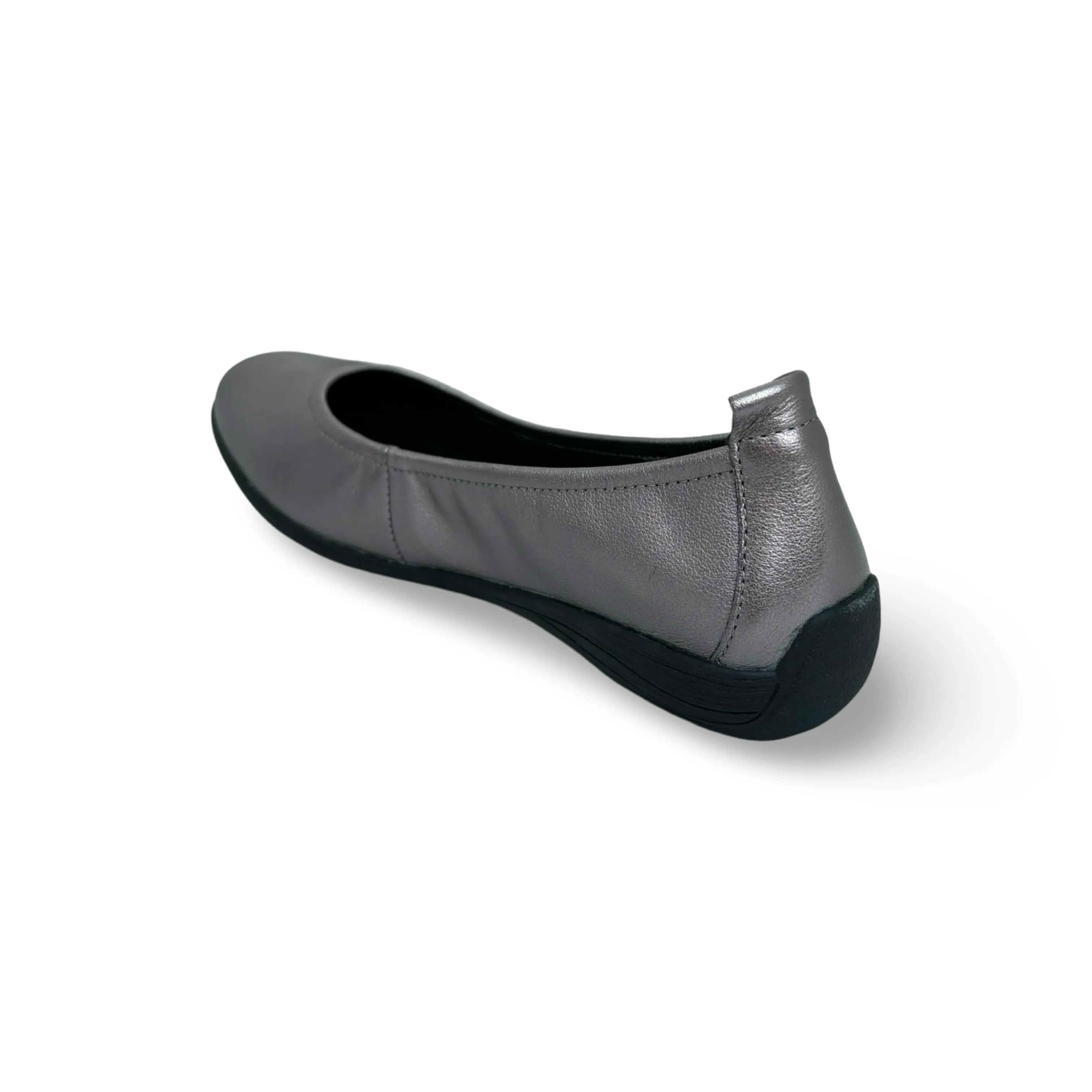 74801 Pewter Metallic Leather Flat