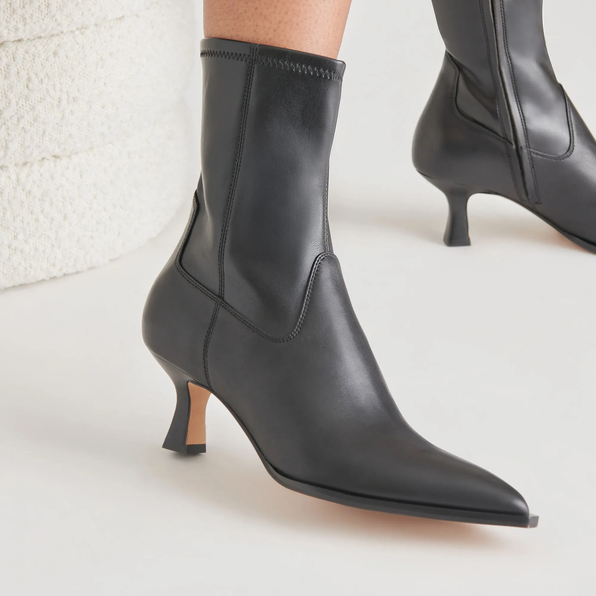 ARYA BOOTS BLACK LEATHER