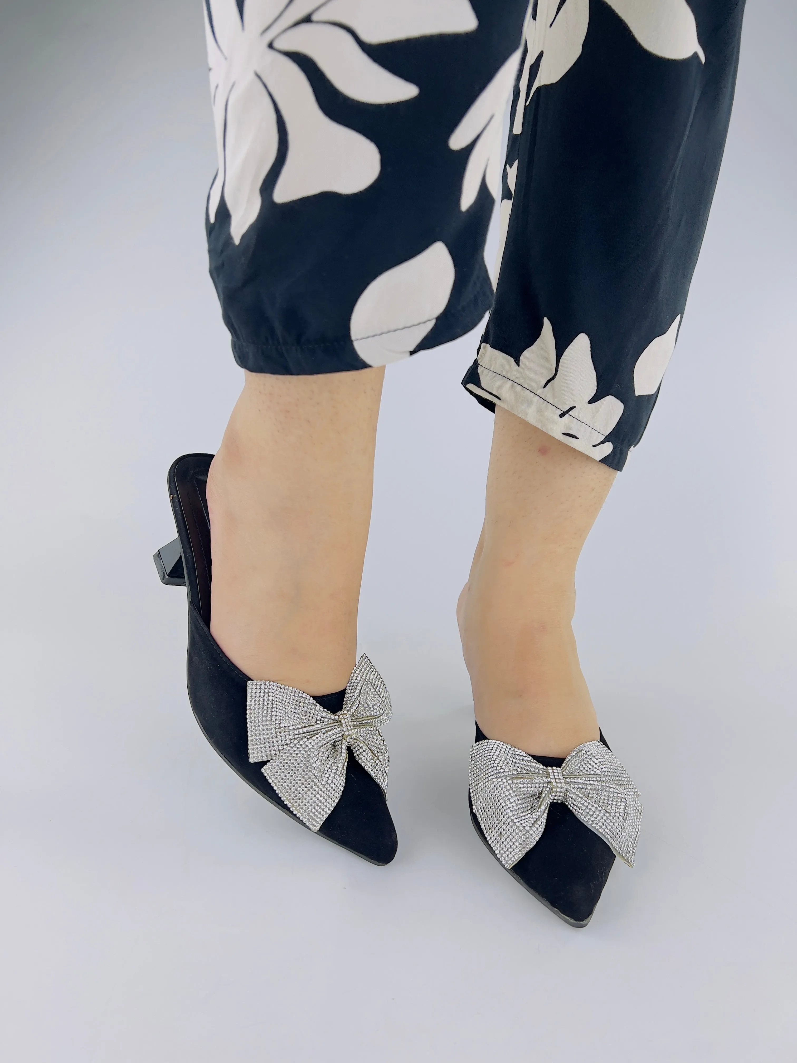 Clara Mesh Black Kitten Bow heel