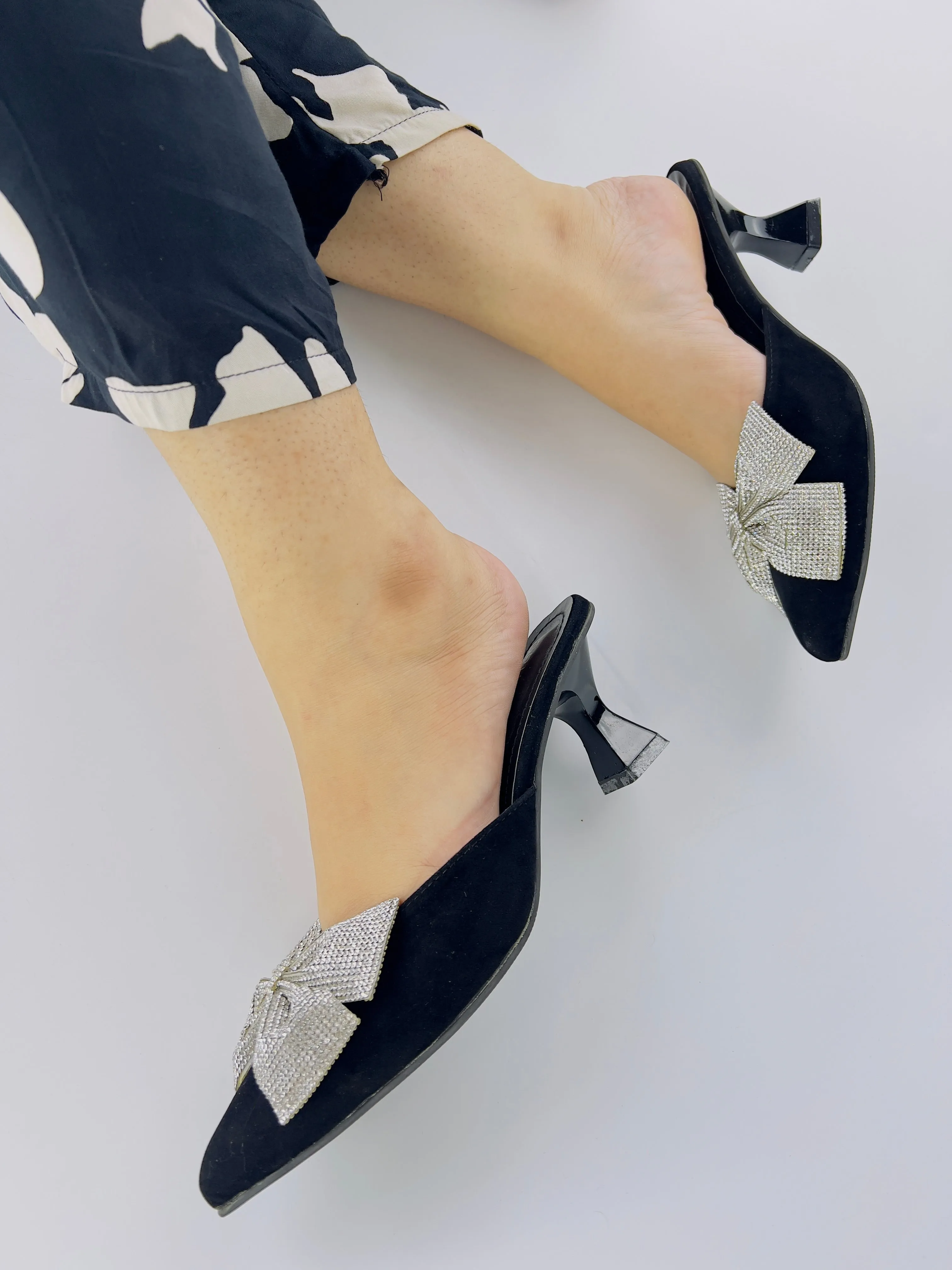 Clara Mesh Black Kitten Bow heel