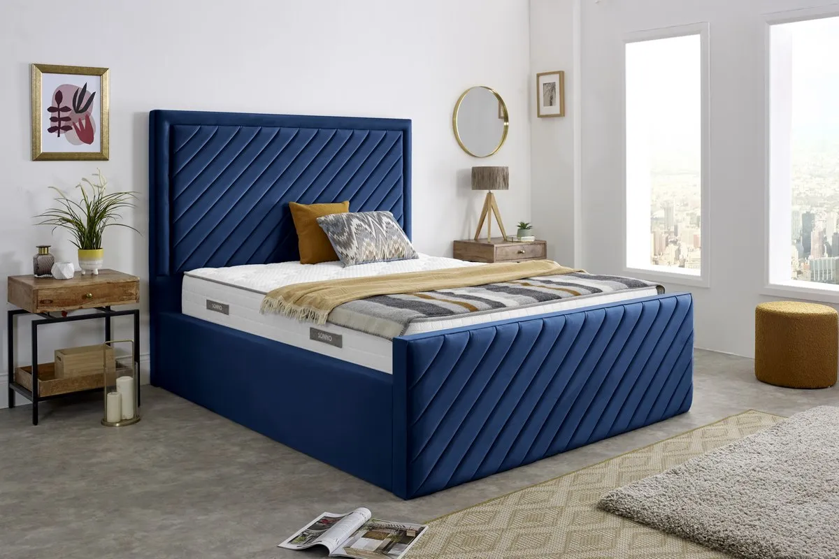 Oxford Upholstered Ottoman Bed