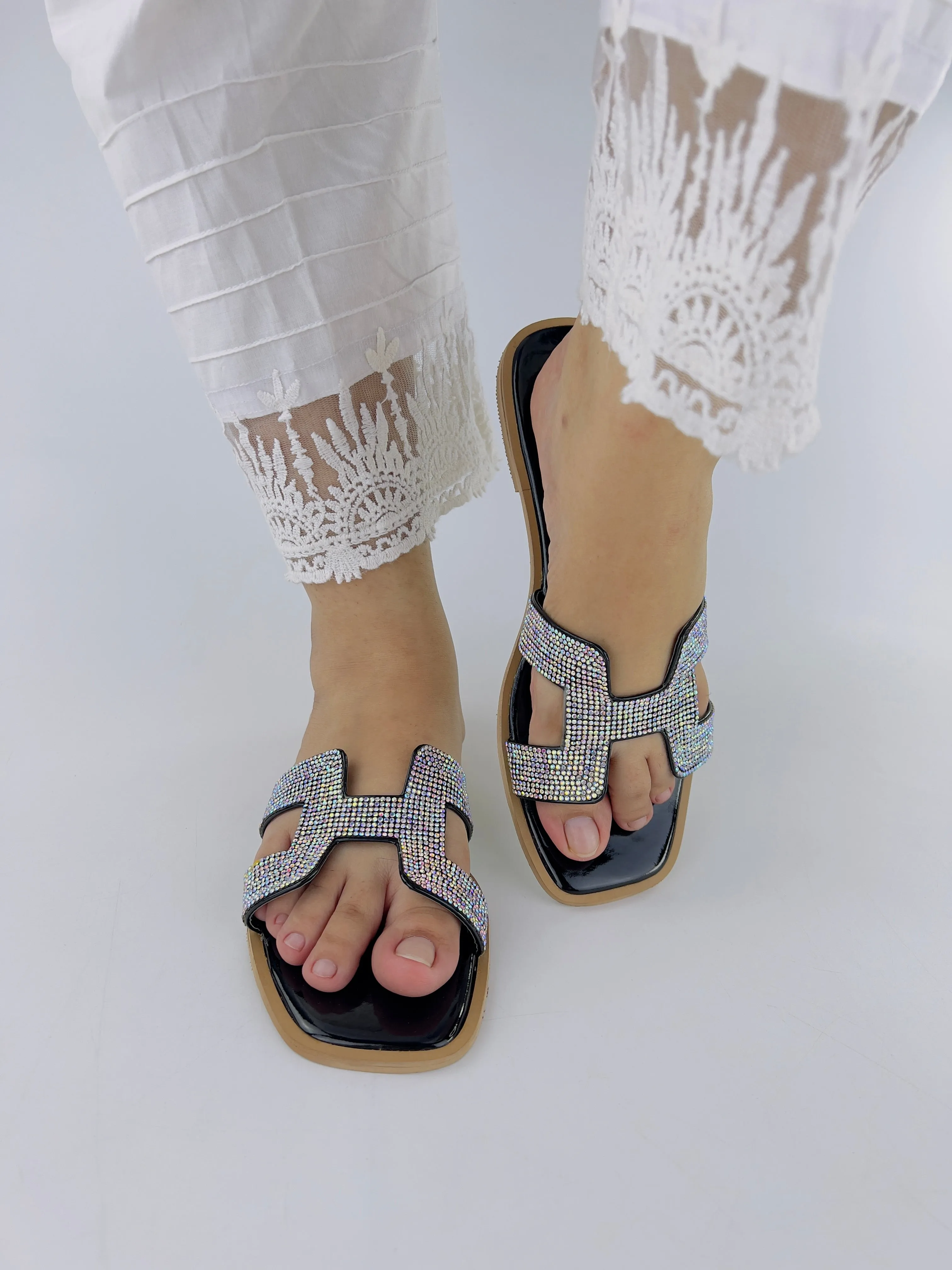 Spunkz Her H Style Oran Black Flat Sandals